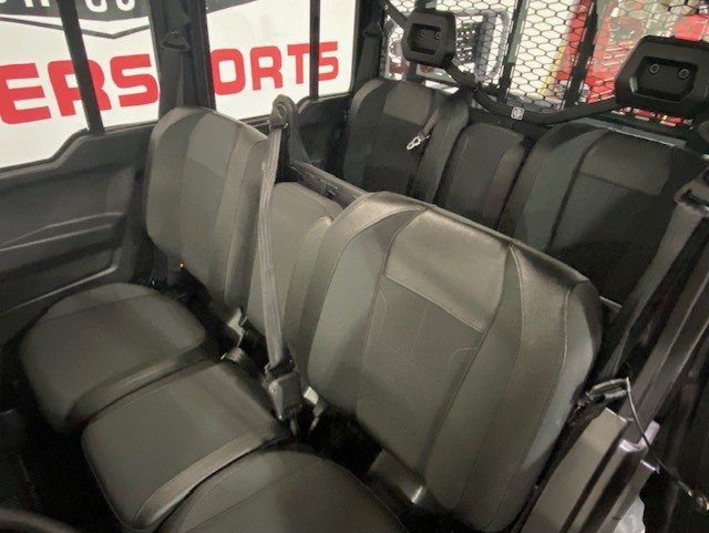 2027 Can-Am Defender MAX XT CAB HD10 UTV