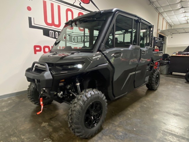 2027 Can-Am Defender MAX XT CAB HD10 UTV