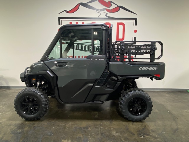 2027 Can-Am Defender XT Cab HD10 UTV