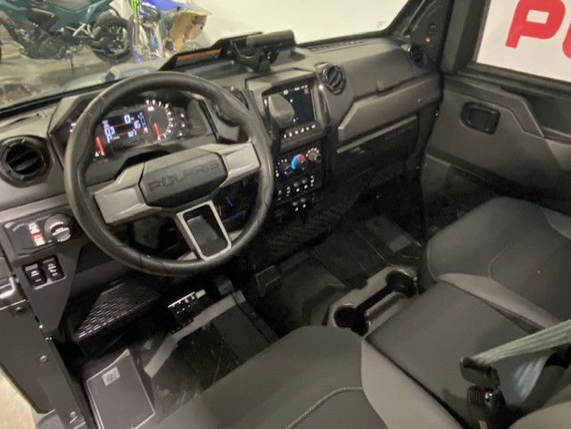 2027 Polaris RANGER CREW XD 1500 Northstar Ultimate UTV